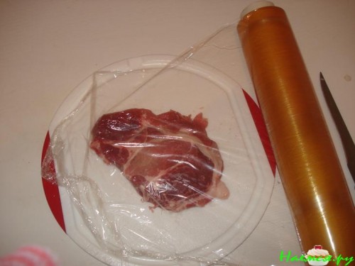 Мясо по-французски с пармезаном