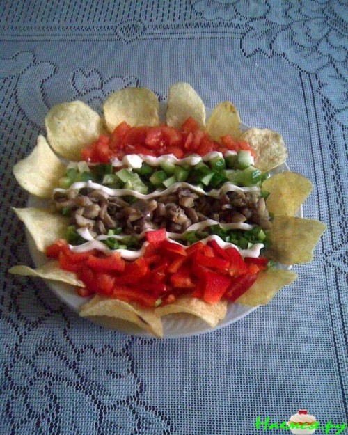 Салат "Аппетитный цветочек"