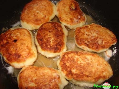 Сырники с начинкой из киви