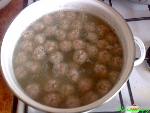 фасолевый супчик с изюминкой,точнее-с шишечкой