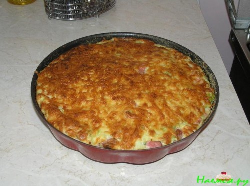 Капустная запеканка с сыром и ветчиной