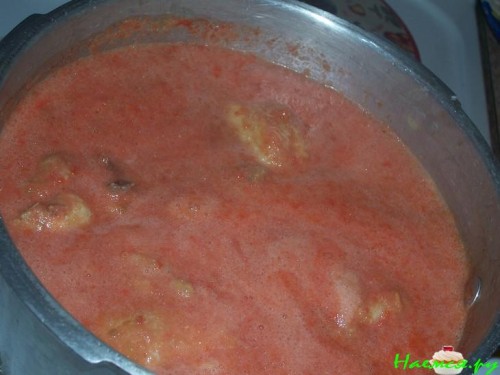 Чихиртма из курицы,с помидорами и яйцами