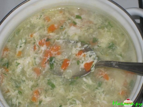 Супчик с яичком (легкий супец)