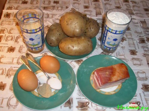 Картофельный рулет с грудинкой (или картофельные кнедлики)