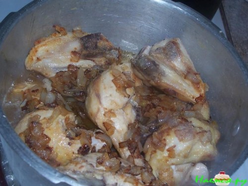 Чихиртма из курицы,с помидорами и яйцами