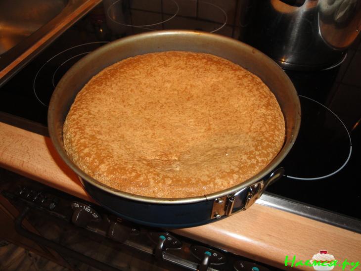 Торт "Праздничный" с кремом из сгущенки