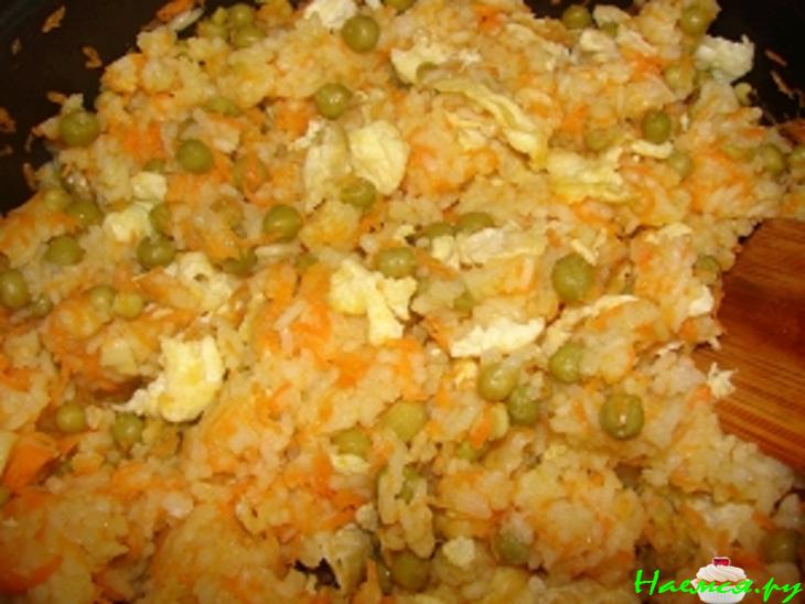 Жареный рис по-китайски