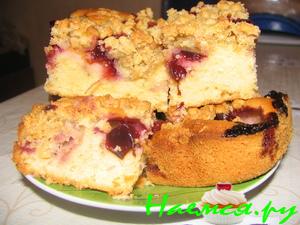 Сливовый пирожок