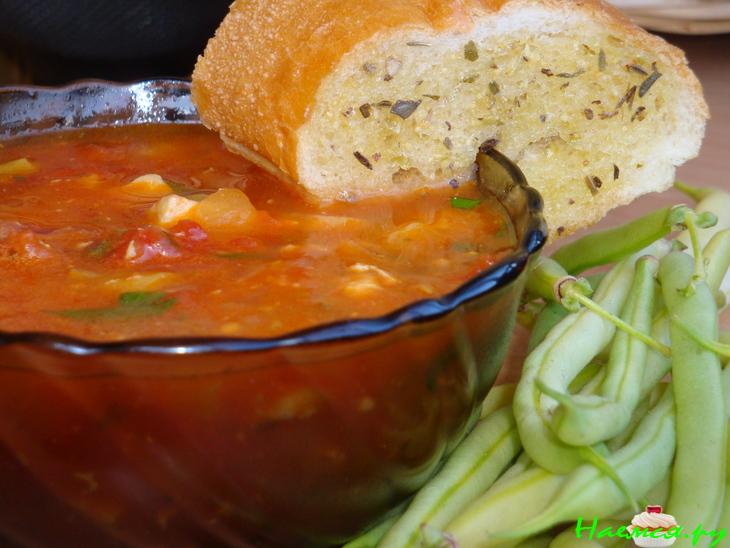 Томатный суп в итальянском стиле