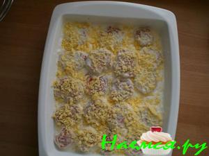 Мясные розочки в сливочном соусе