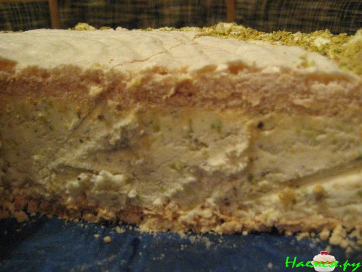 Торт-мороженое с фисташками