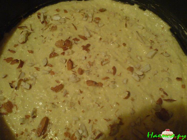 Сливовый пирог с миндалем Сливовый пирог с миндалем