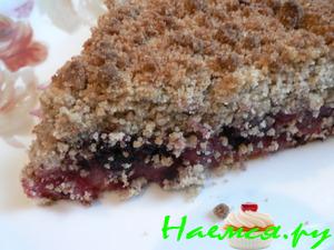 Ягодный пирог со штрейзелем Ягодный пирог со штрейзелем