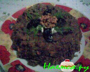 Пикантная рисовая запеканочка с куриной печенью и черносливом