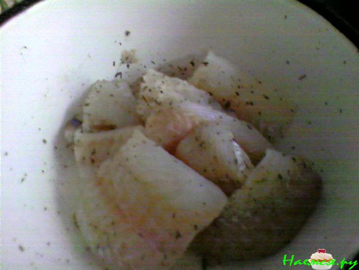 Рыба с майонезом жареная