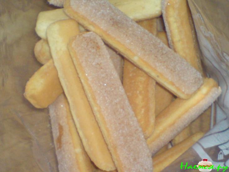 Яблочно-фисташковый торт без выпечки