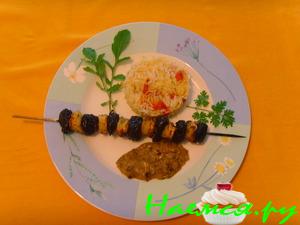 Брошет из морских гребешков и чернослива