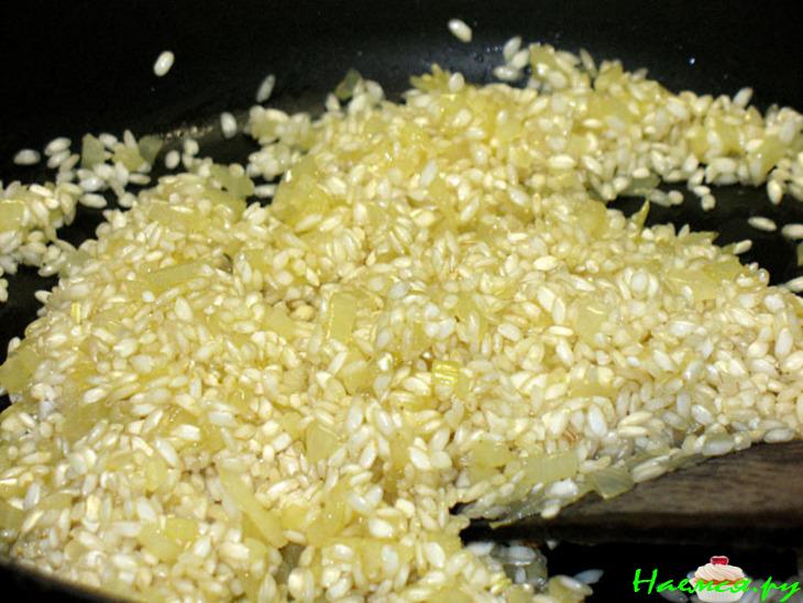 Рисовые тимбали с моцареллой (Sformatini di riso alla mozzarella) Рисовые тимбали с моцареллой (Sformatini di riso alla mozzarella)