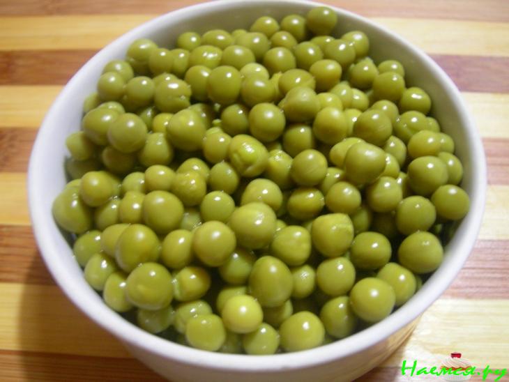 Салат "Юбилейный" с курицей и шампиньонами