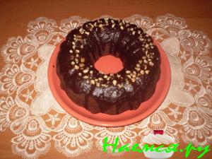 Шоколадный кекс с грецкими орехами