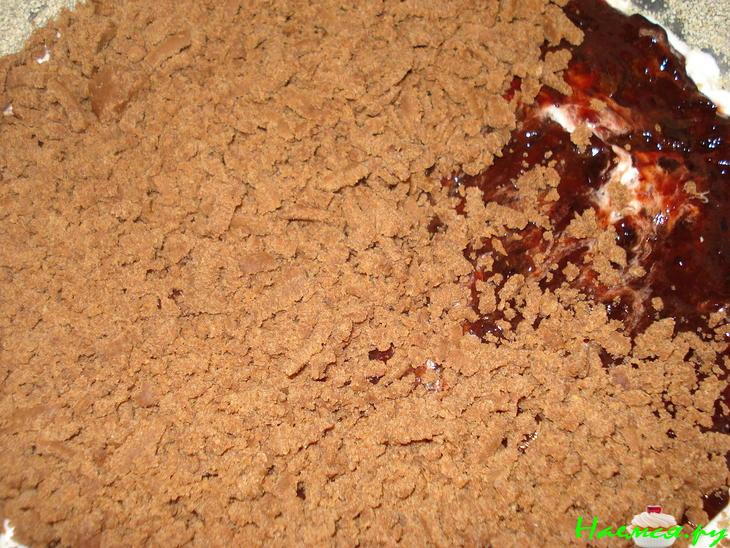 Торт Штрейзельский с черносливом и сливовым повидлом Торт Штрейзельский с черносливом и сливовым повидлом