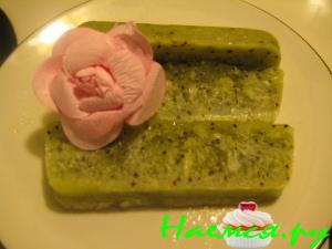 Мороженое-лед или щербет из киви Мороженое-лед или щербет из киви