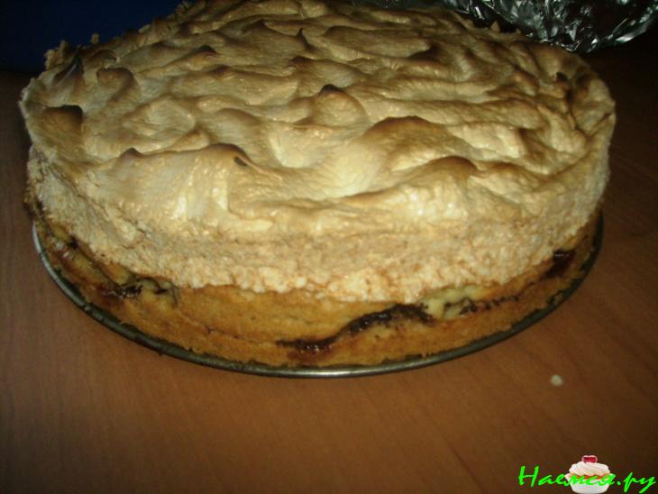 Пирог с яблоками и шоколадом