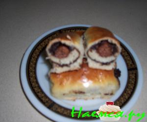 Сладкие рулетики с маком и вишней