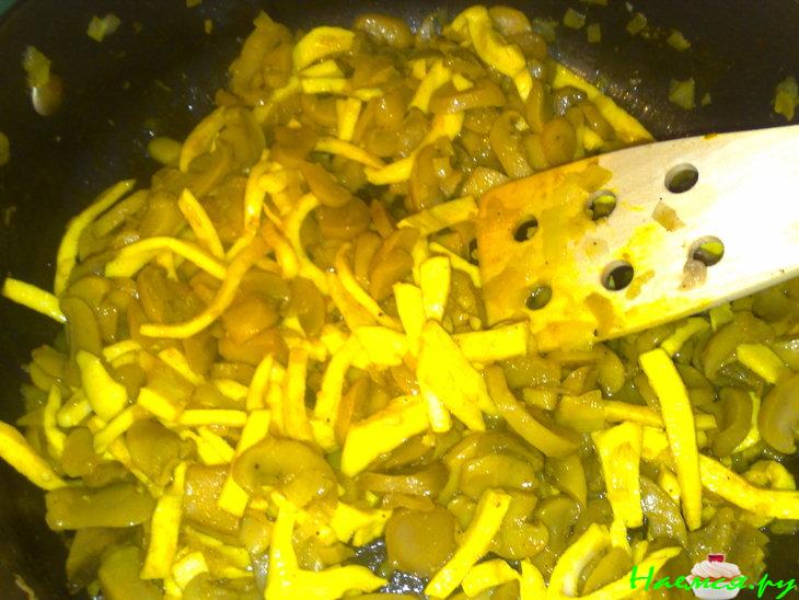 Кальмары жареные с грибами Кальмары жареные с грибами