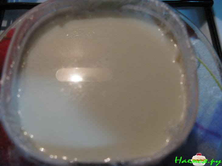 Фруктово-ягодный слоёный торт-желе