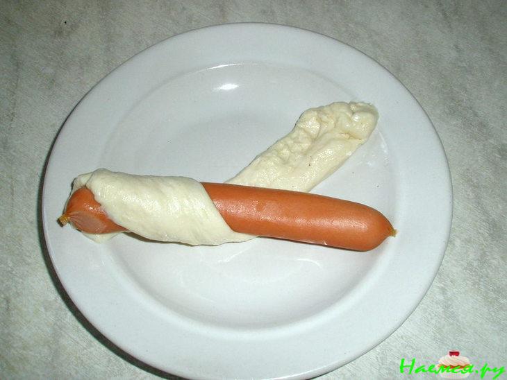 Сосиски в тесте по-быстрому
