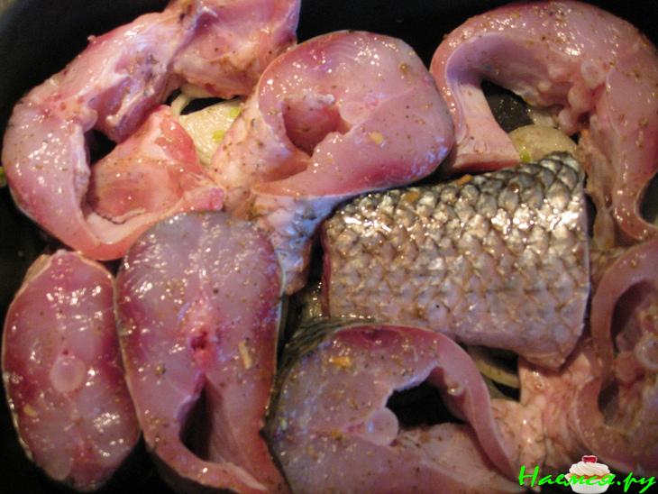 Кефаль запеченная в духовке