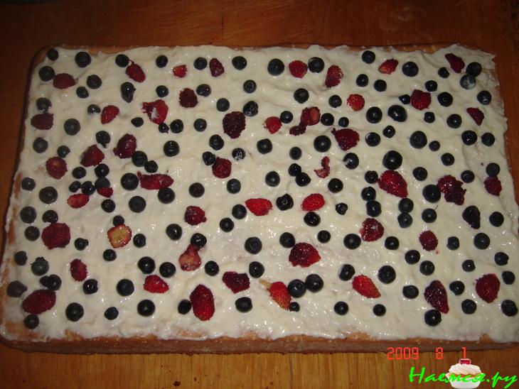 Тортик для Кристинки + мой вариант вкусного бисквита Тортик для Кристинки + мой вариант вкусного бисквита