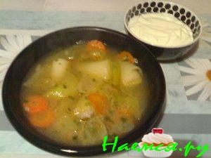 Кисленький суп из лука-порея