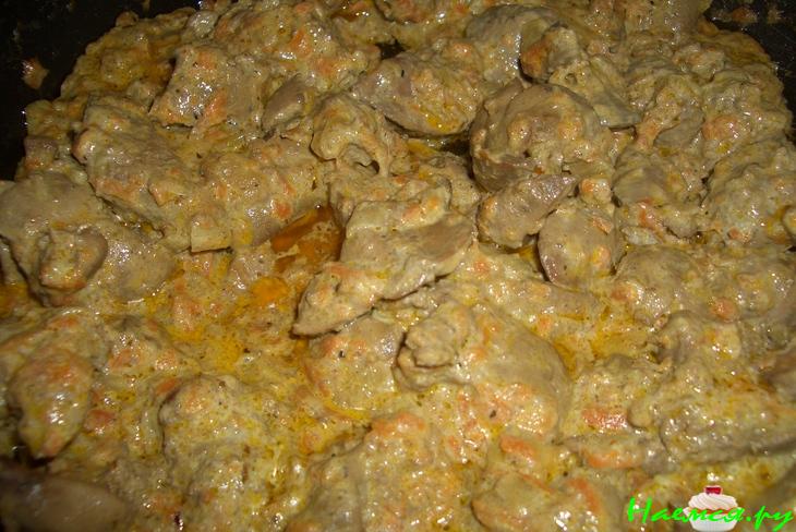 Ароматная печенка с грибами