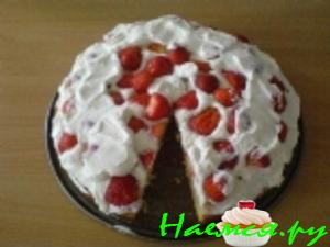 Клубнично-творожный торт Клубнично-творожный торт