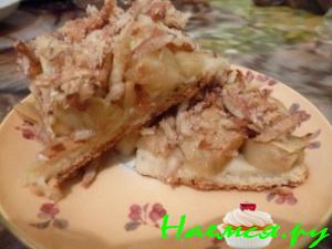 Душистый яблочный пирог