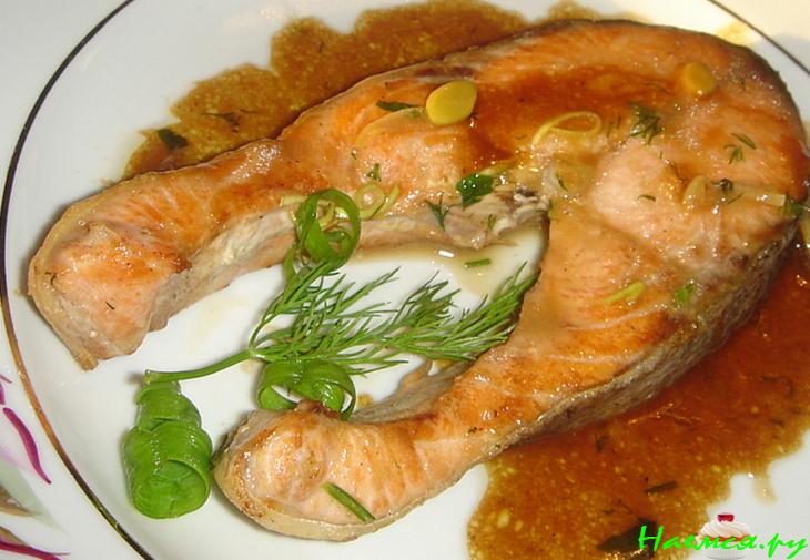 Лосось в медово-соевом соусе Лосось в медово-соевом соусе