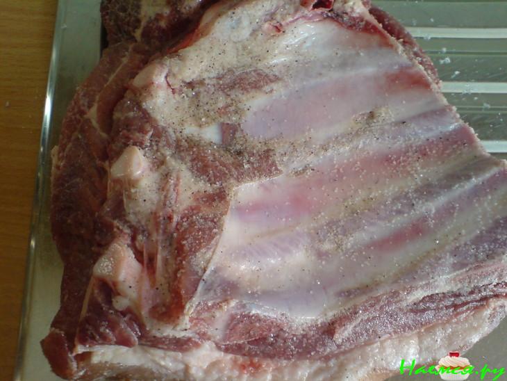 Грудинка, маринованная в ананасовом соке Грудинка, маринованная в ананасовом соке