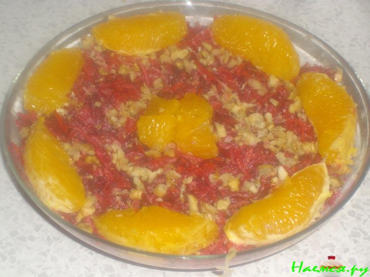 Cалат витаминный из свеклы с кольраби Cалат витаминный из свеклы с кольраби