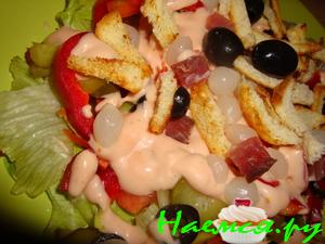 Любимый овощной салат с копченой свининой Любимый овощной салат с копченой свининой