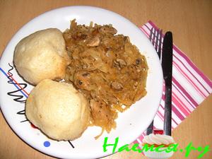 Тушёная капуста с шампиньонами