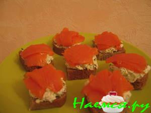 Закуска из лосося с маслом