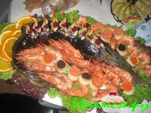 Осётр фаршированный сёмгой