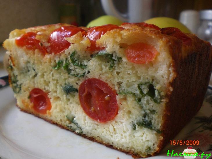 Сыр-p-pный хлебушек с базиликом и помидорами черри
