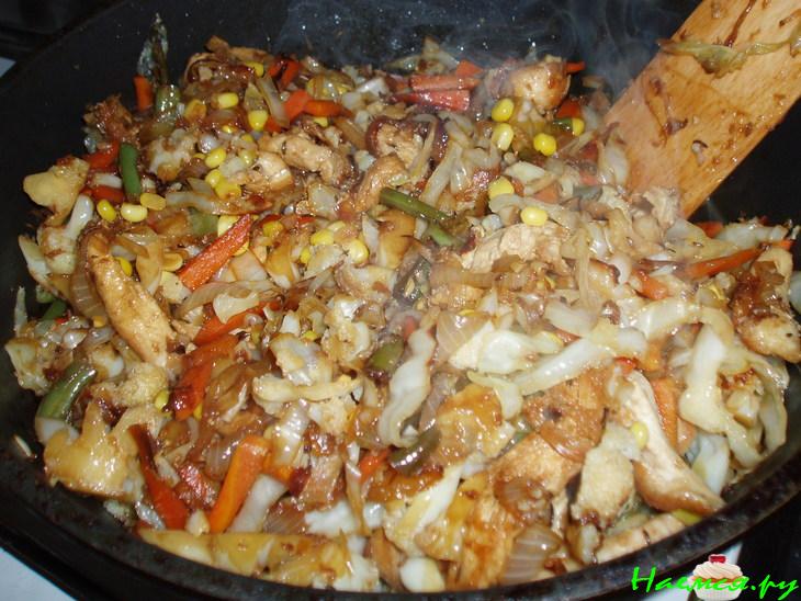 Куриная поджарка с имбирем