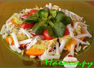 Салат "Свежесть" с хурмой