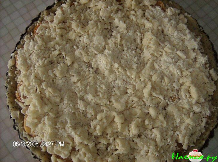 Маковый пирог с абрикосами