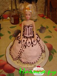 "Барби" в банановой юбке "Барби" в банановой юбке