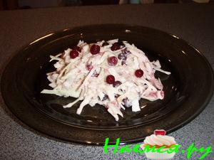 Салат витаминный "Брусничка" Салат витаминный "Брусничка"